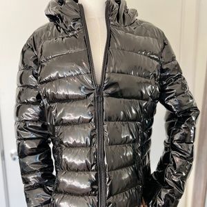 GUESS XL Shiny Vinyl Puffer Jacket
